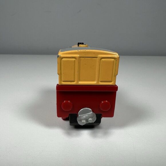 Bill - Thomas the Tank & Friends Adventures Push Along Diecast Metal Trains 2014 - Picture 3 of 8